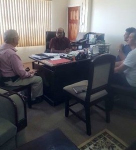 ceo-of-narei-dr-oudho-homenauth-and-team-in-discussion-with-denys-bourque-amcars-project-manager