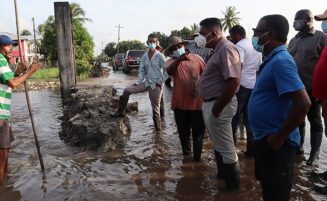 Agri. Minister orders emergency works in Reg. 5 following instances of flooding due to heavy downpour