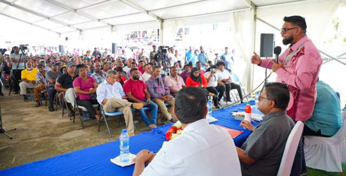 Farmers with 30 acres of land could opt for cash or fertilizer equivalent – President Ali 