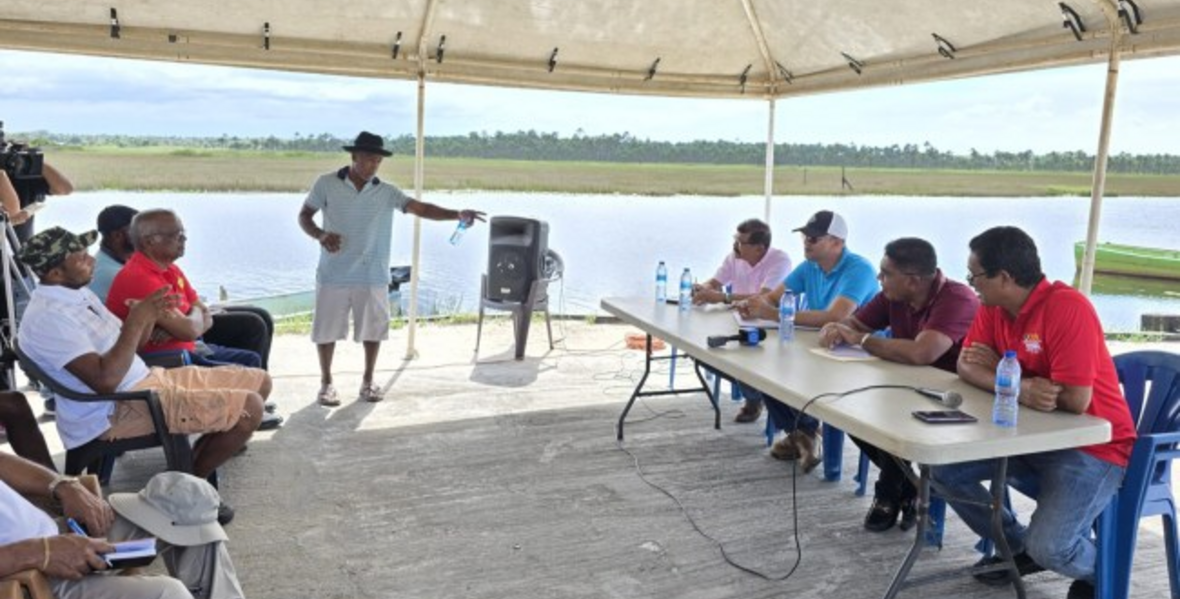 Farmers to benefit from drainage works at Canal Number Two