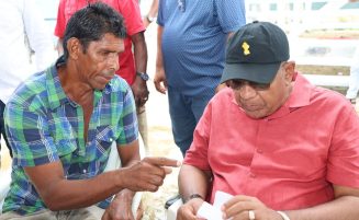 “Expand and diversify,” Minister Mustapha tells farmers during Anna Regina meeting